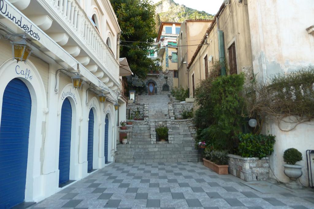 Casa Vico Romano 2 Apartment Таормина Екстериор снимка